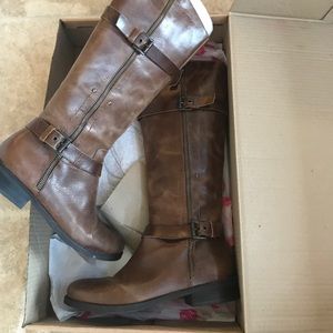 Matisse militia boot